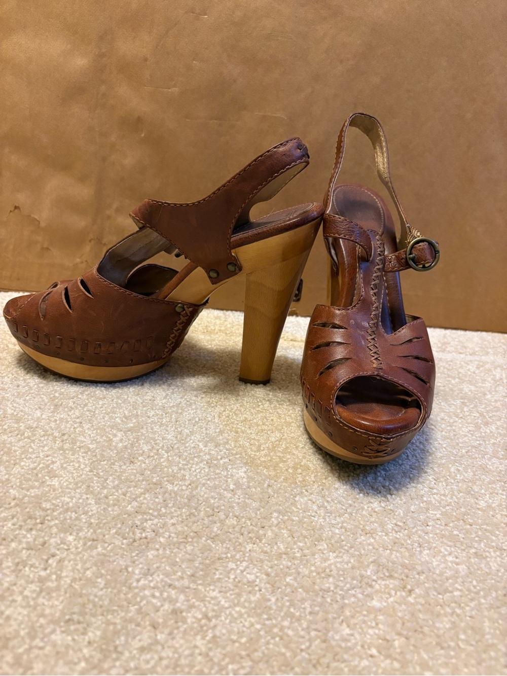 FRYE Women's Brown Leather Platform Slingback Heels